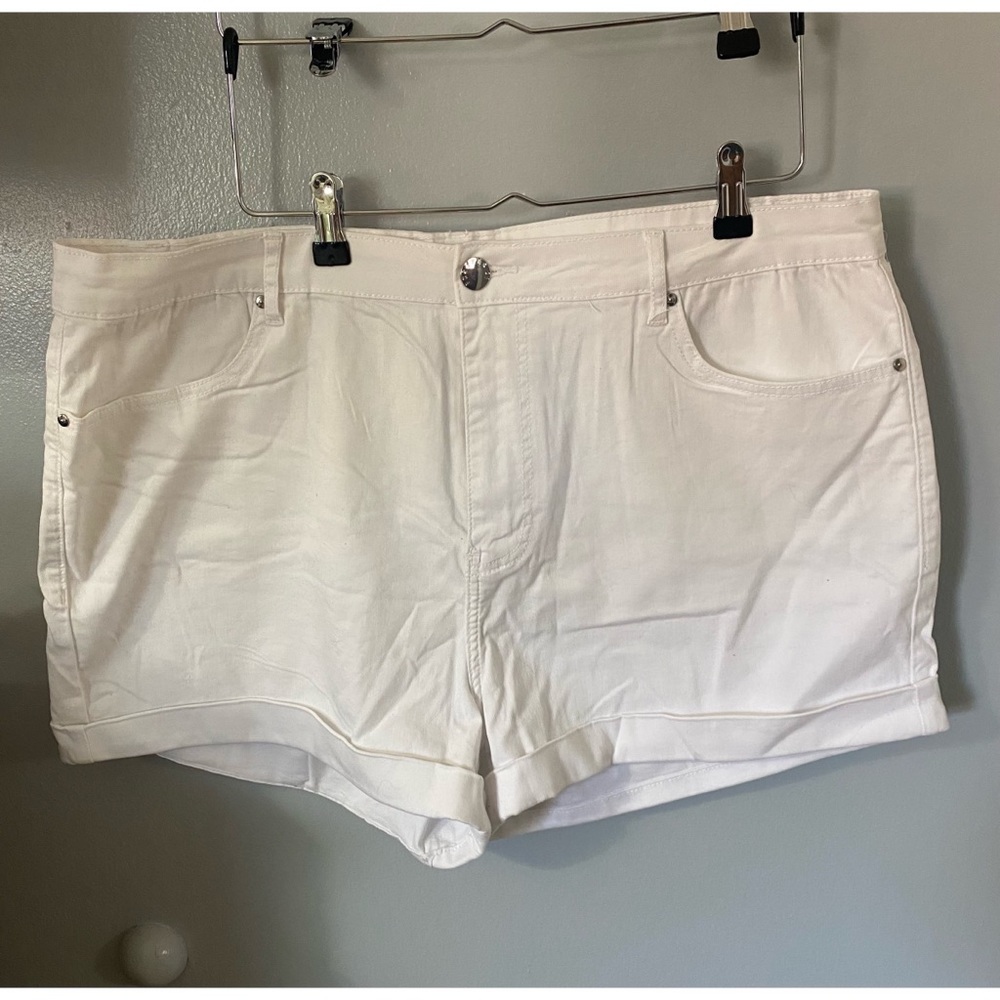 White FORVER21 Jean Shorts